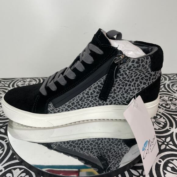 Aqua College Guliette grey leopard waterproof sneaker 5.5 NIB - Picture 7 of 11